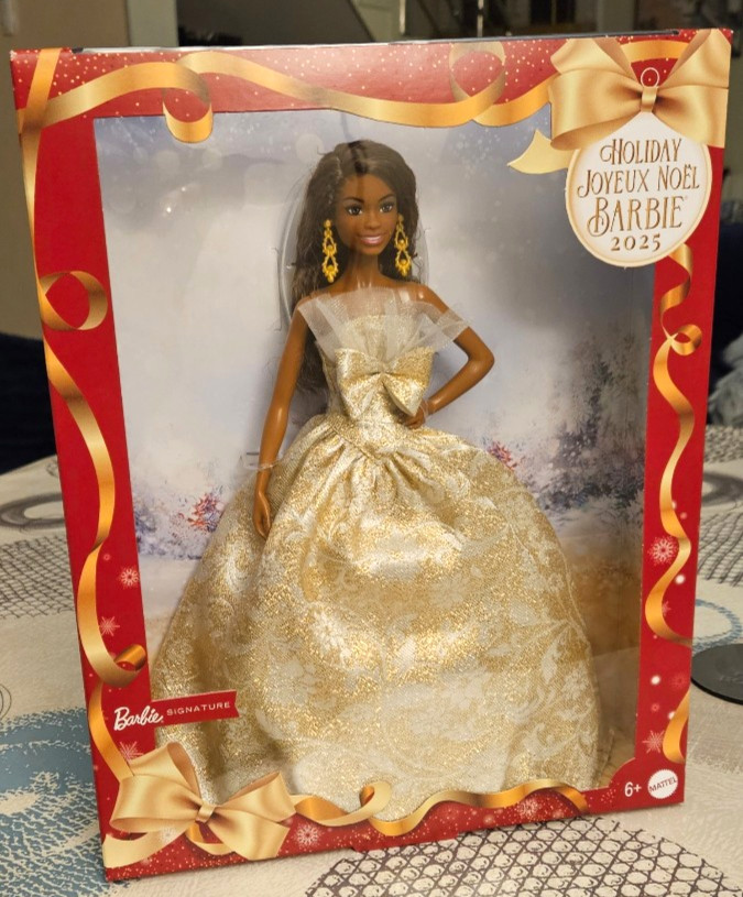 Barbie Holiday 2025 poupée de collection de Noël Signature modèle unique
