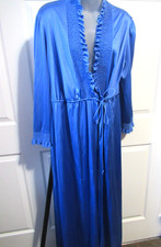 JC PENNY Vintage Sapphire Blue Satin Ruffle Trim Robe Medium