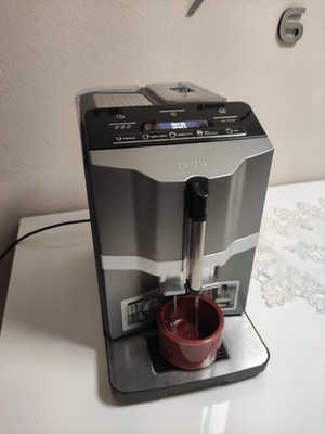 Siemens EQ.3 s300 Kaffeevollautomat   komplett gereinigt, Top Zustand