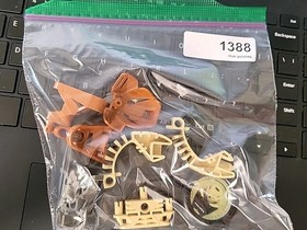 2001 McDonalds Lego Bionicle Tohunga -  Set of four w/ five discs complete