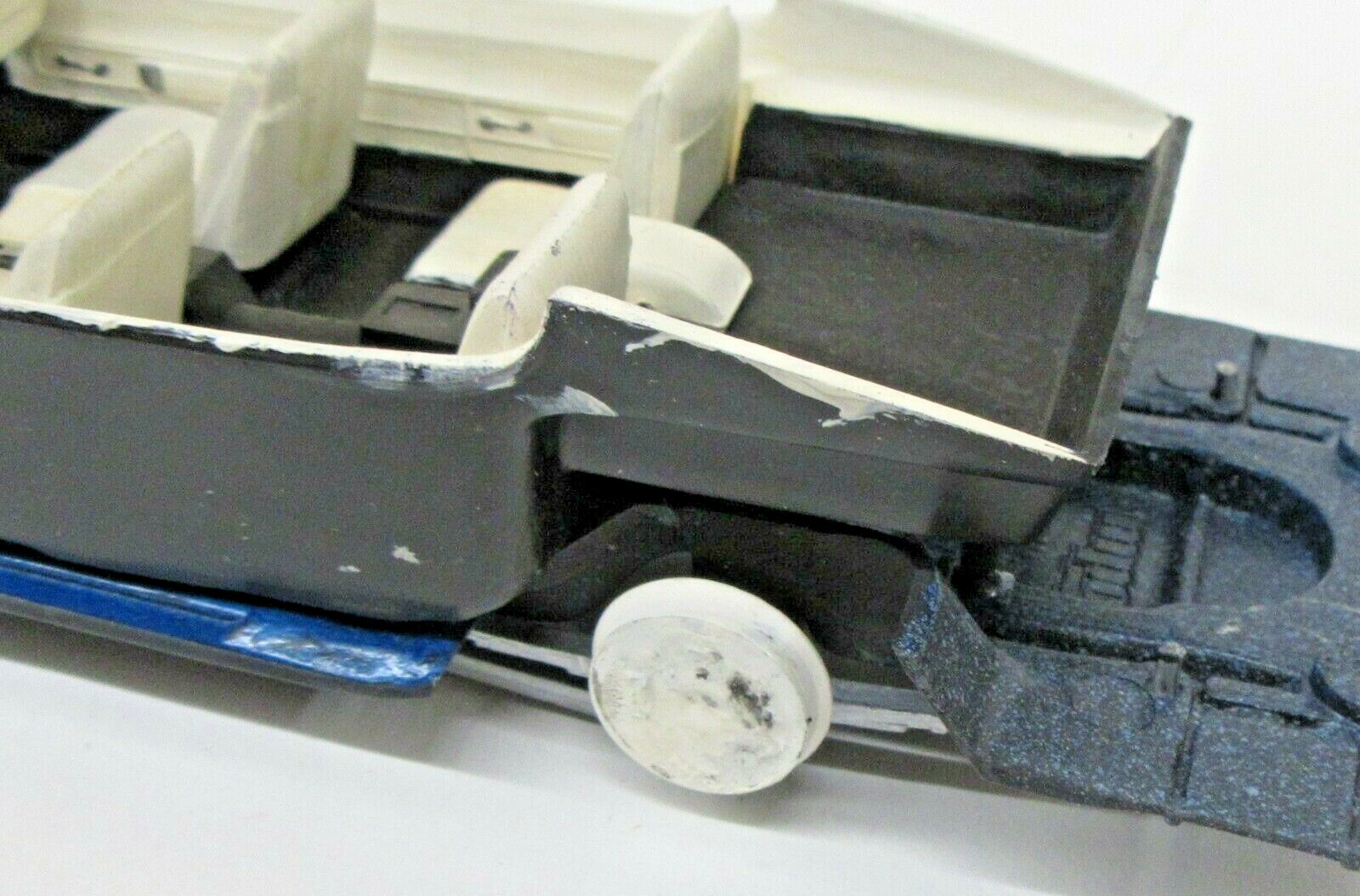 Picture 4 of 9