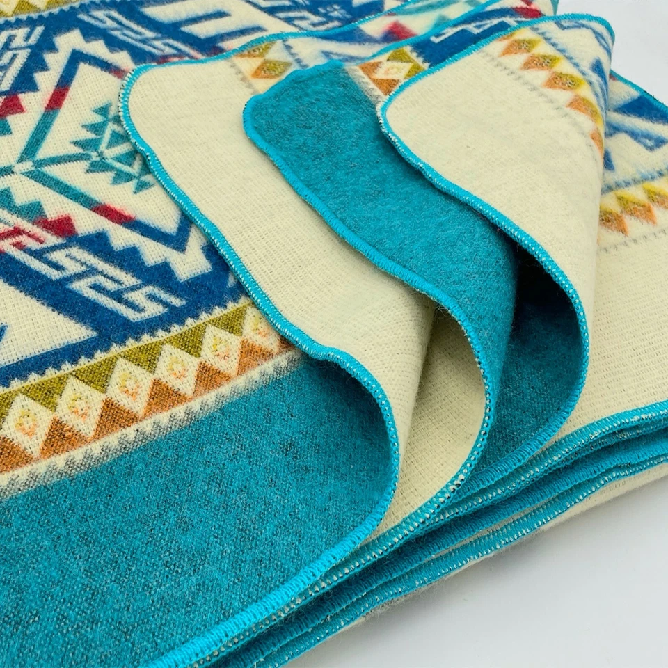 EXTRA LARGE SOFT & WARM ALPACA WOOL BLANKET 79x96" AZTEC PATTERN TURQUOISE - Image 3 of 4