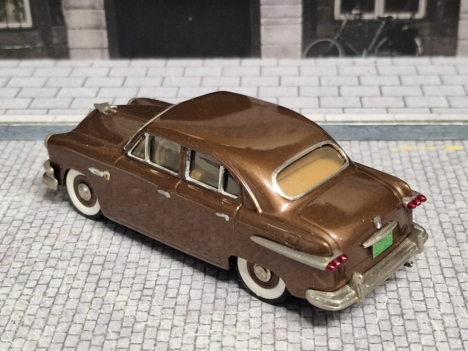 BROOKLIN MODELS 1/43 - FORD FORDOR SEDAN 1951 - Immagine 2 di 4