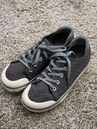 KEEN Elsa III Gore Womens Size 7W Dark Gray SNEAKERS Walking Casual Shoes - Picture 2 of 15