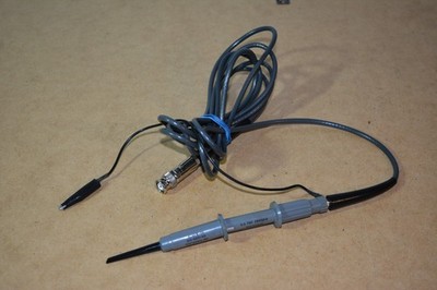 Tektronix P6007 Passive Oscilloscope BNC Probe 100X 2.2pF 10MΩ & 013-0071-00
