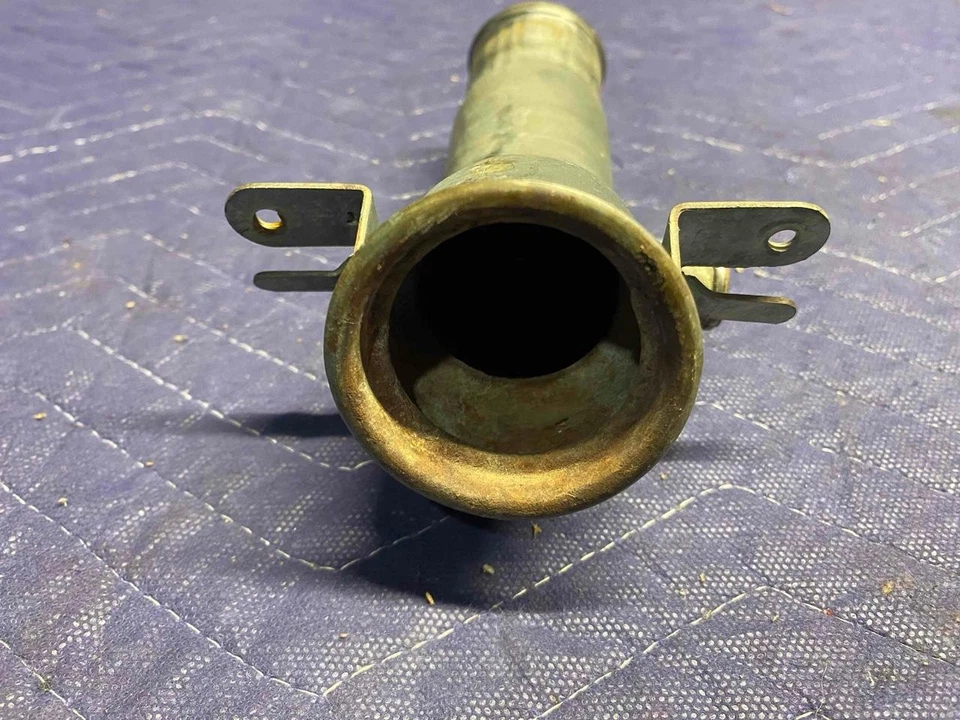 79-83 Chevy GMC 6.2 DIÉSEL CUELLO DE LLENADO DE COMBUSTIBLE camioneta carrocería cuadrada C/K 10 20 30 Foto 3 de 4