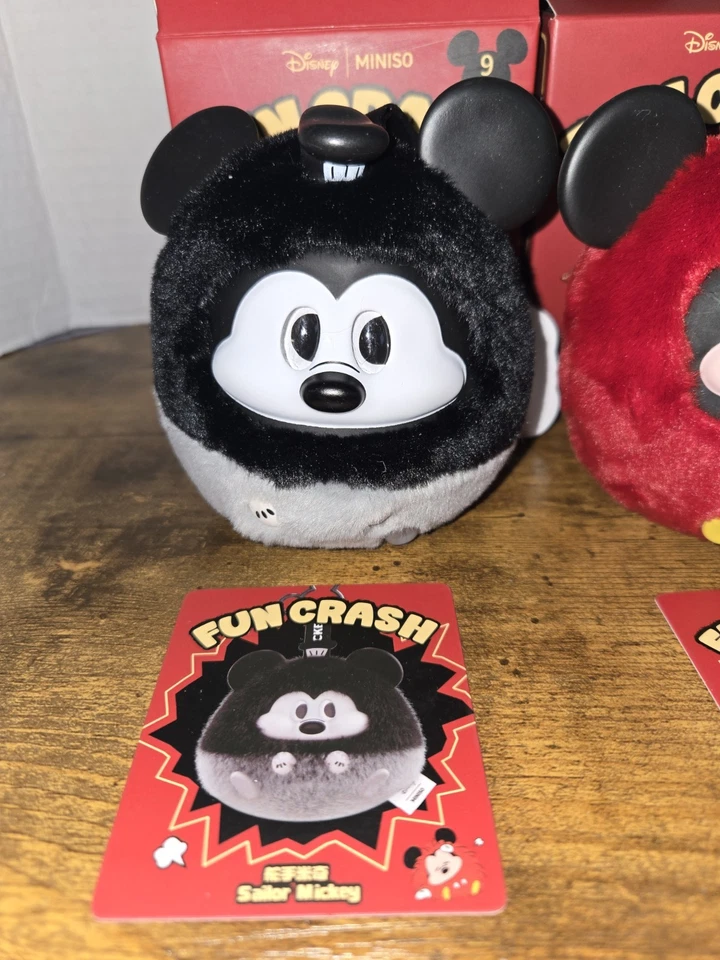 Fun Crash Mickey Disney x Miniso Caja Ciega Marinero, Dormir y Loco Mickey Foto 2 de 4