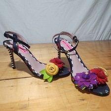 BETSEY JOHNSON sz 6.5 black strappy flower heels