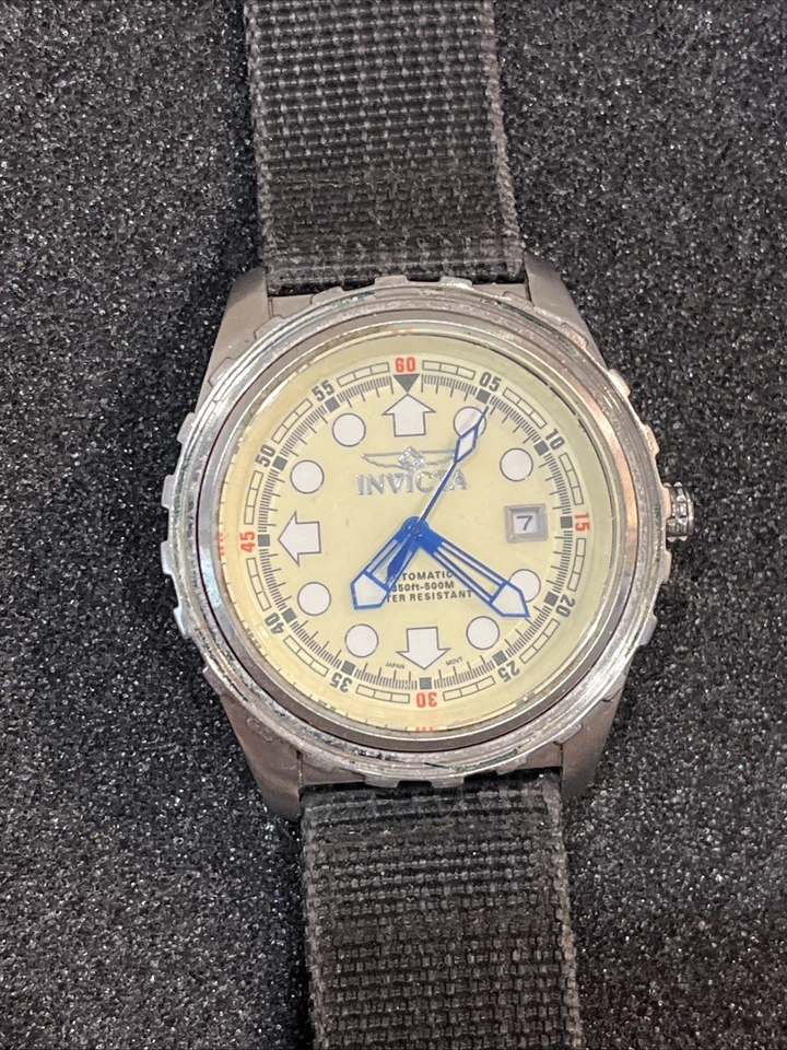 Reloj Automático Invicta Antiguo Funcionando Bien Falta el Reloj Trasero Bazele Foto 2 de 4