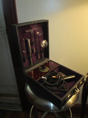 バイオレットレイ×ケイシー&ニコラテスラ m99231611477_1.jpg?1754808164