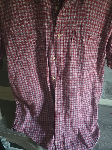 L.L.BEAN MENS COOL WEAVE BUTTON UP Red &blue SHIRT SIZE MED PREOWNED - Picture 8 of 9