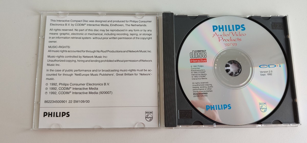 Begin 【CD＋DVD】 Rare Audio / Video Products '92 / '93 Philips CDI Cd-i Interactive