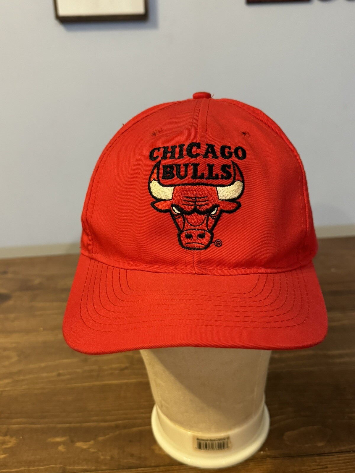 Vintage Chicago Bulls Otto Snapback Hat Cap Red NBA Official Licensed