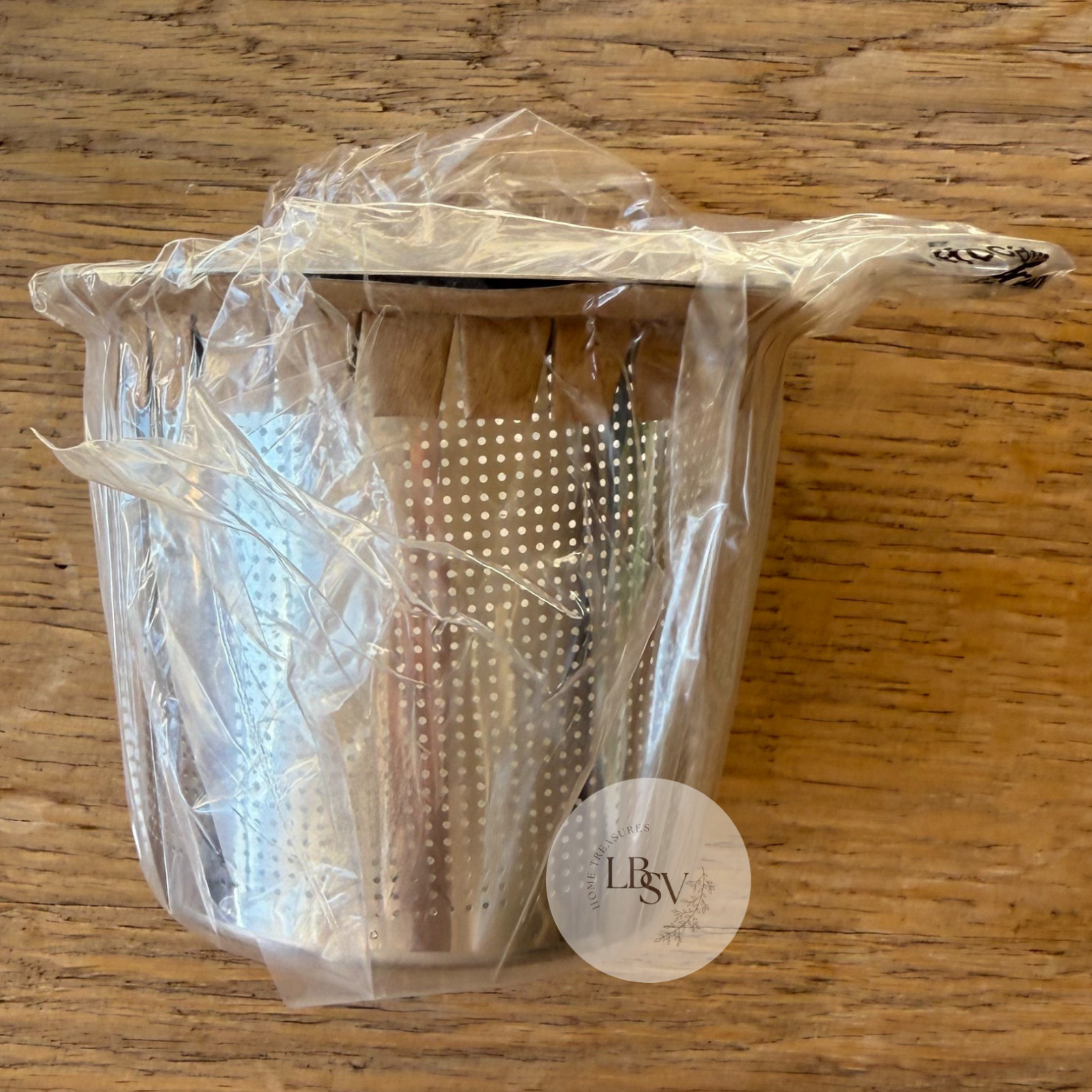 Le Creuset Stoneware Large Round 44 oz Teapot w/ Infuser Turquoise Blue NEW