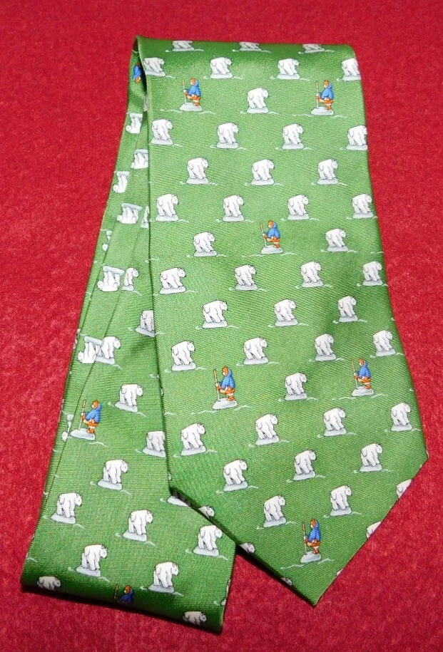 J. ЭКИПАЖ СДЕЛАНО В ИТАЛИИ ЗЕЛЕНЫЙ/БЕЛЫЙ/СИНИЙ БЕЛЫЙ МЕДВЕДЬ МОТИВ ГАЛСТУК - ДИЗАЙНЕРСКИЕ ГАЛСТУКИ. - Изображение 2 из 3