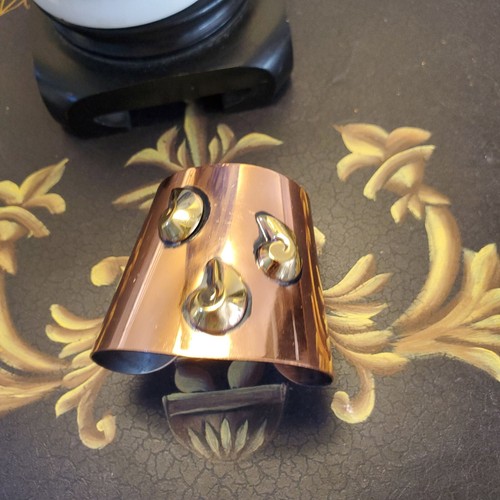 Modernist Brutalist Wide Copper Cuff w Modern Gold Brass Nautilus Trio Unsigned - Picture 14 of 24