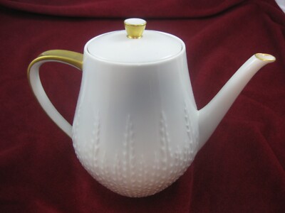 Hutschenreuther EXZELLENZ Coffee Pot 7.5'' Tall Signed: Breinin White Porcelain