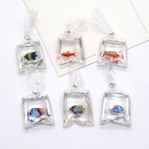 Paquete de 10 dijes de resina para bolsa de peces mini peces colgante encanto fabricación de joyas - Imagen 8 de 19