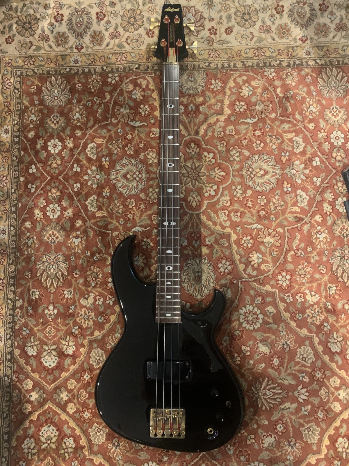 Aria Pro II SB Black N Gold bass 1984 - Cliff Burton - gold bridge - RARE