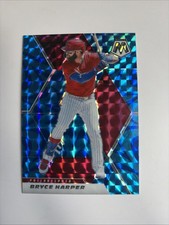 2021 Panini Mosaic - Bryce Harper #75 Reactive Blue Mosaic Prizm