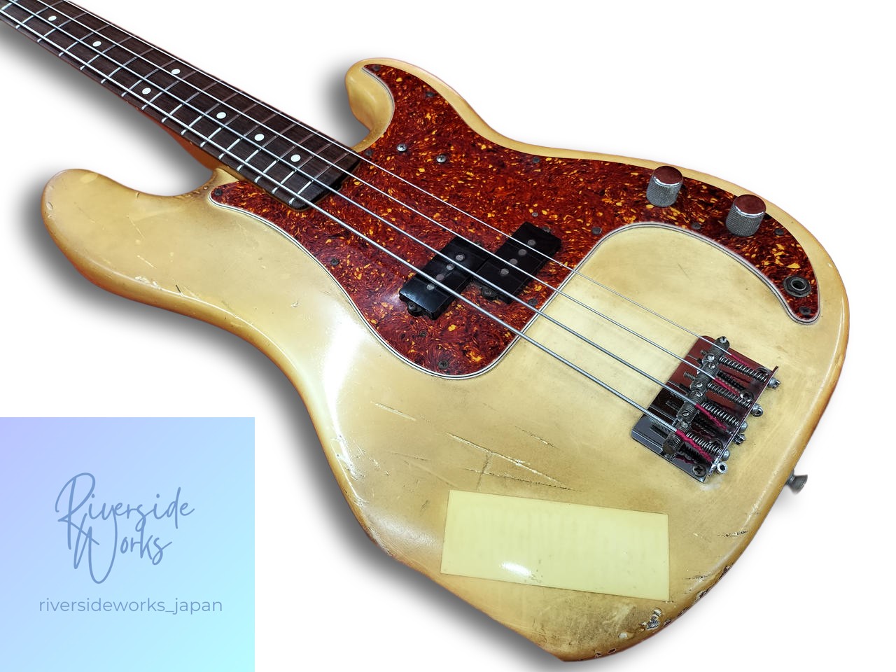 FENDER Precision Bass AMERICAN VINTAGE 62