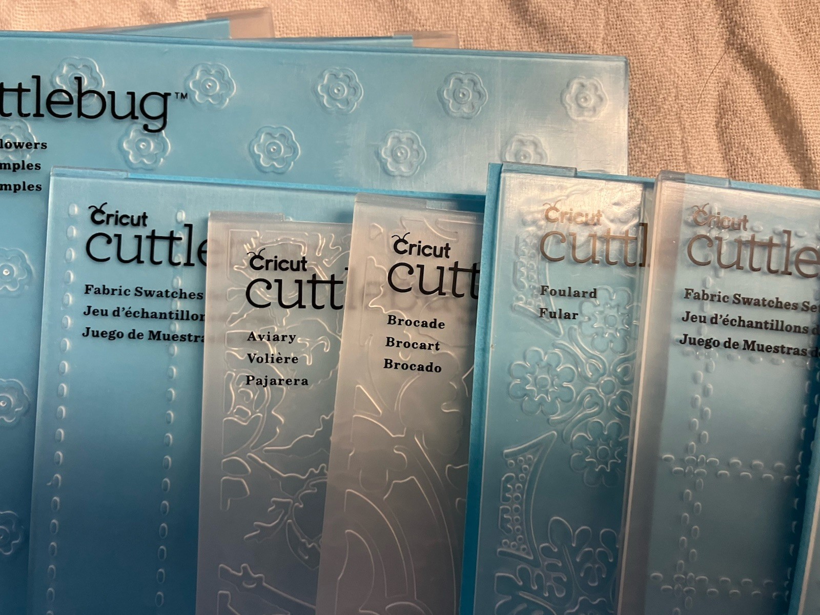 30+ Piece Large Lot Of Anna Griffin Cricut Cuttle Bug  Embossing Borders & Cards