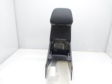 5891102330 armlehne TOYOTA AURIS 1.4 D-4D NDE180 2012 7822765