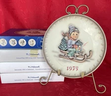 Hummel Annual Collector Plates Handpainted Porcelain *Goebel* Set of 4