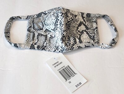 FORE COLLECTION Off White/Grey Snake Print Pleated Face Mask OS