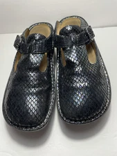 Ladies Clogs Classic Brilliant Snakeskin 8.5 B Nurse