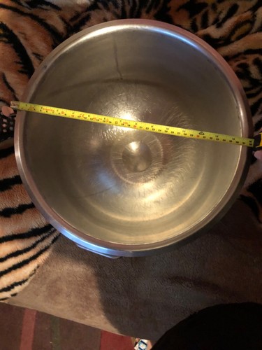 Large industrial mixer bowl unbranded - Picture 16 of 18