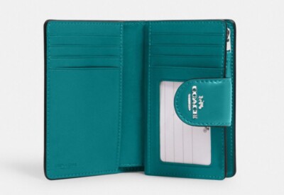 NWT Coach Medium Corner Zip Wallet In Signature Canvas Leather