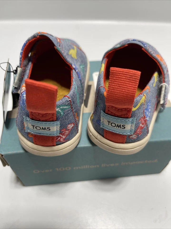 Toms Alpargata новый в коробке крошечный Alpargata без шнуровки туфли кобальт синий динозавр размер 4 новый в коробке - Изображение 3 из 4