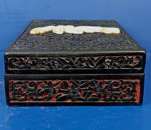 ANTIQUE CHINESE QING DYNASTY BLACK & RED CINNABAR LACQUER BOX with INLAID BONE - Picture 6 of 13