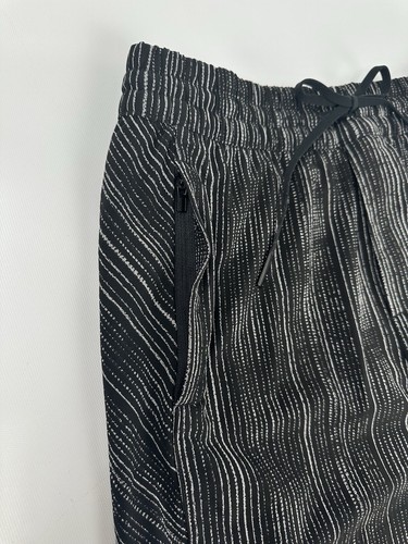 Athleta Arrival Ankle Pants Amara Stripe Black Drawstring Zip Pocket Size 6 - Picture 9 of 13