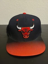 MITCHELL & NESS CHICAGO BULLS THROWBACK BLACK RED SNAPBACK HAT CAP CLEAN 