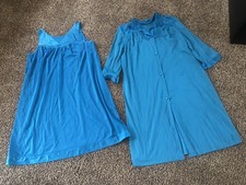 Vintage Vanity Fair Teal Sheer Sz M Peignoir Set Nightgown Nightie  Robe 70  s