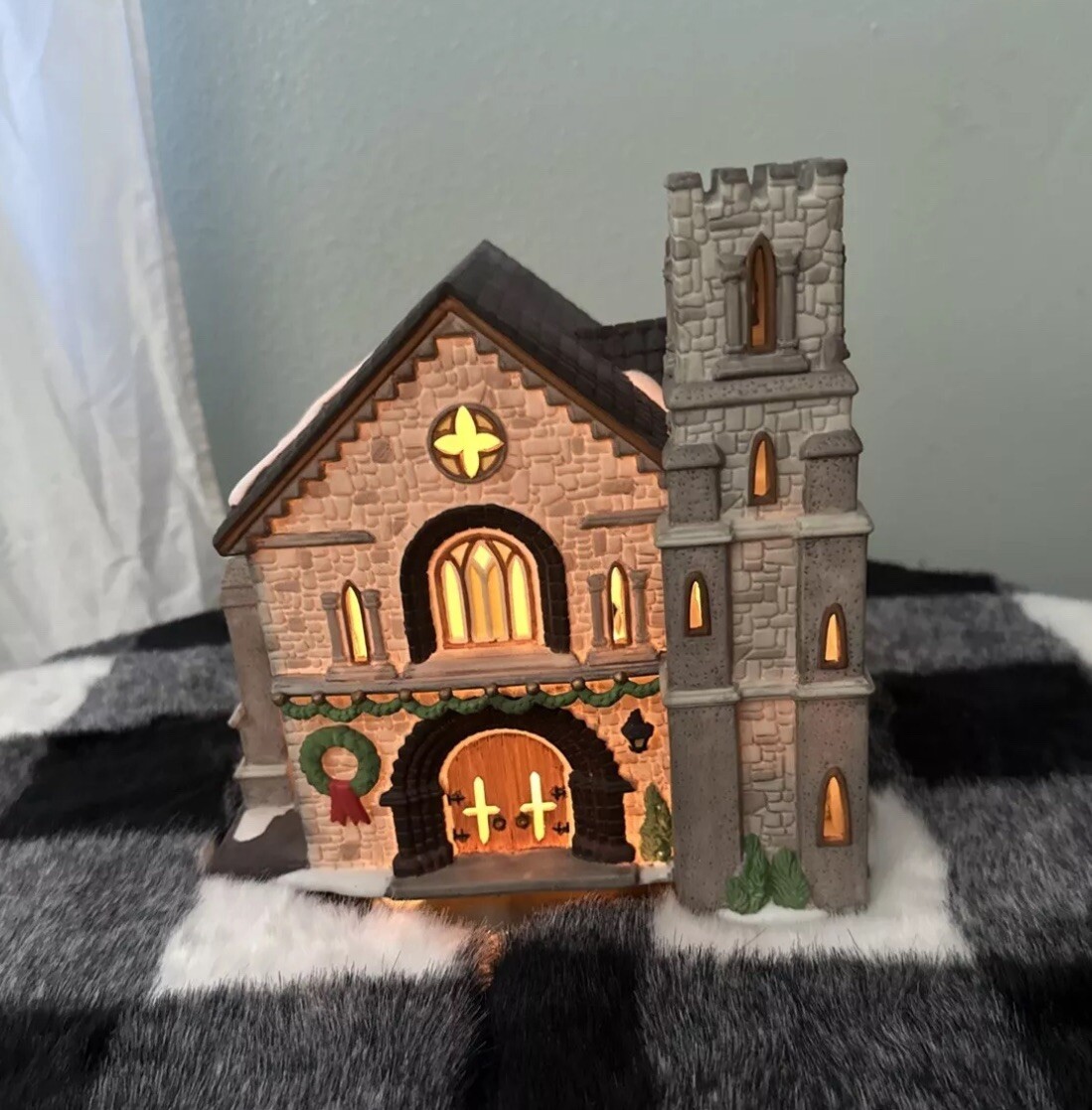 Picture 2 of 9
