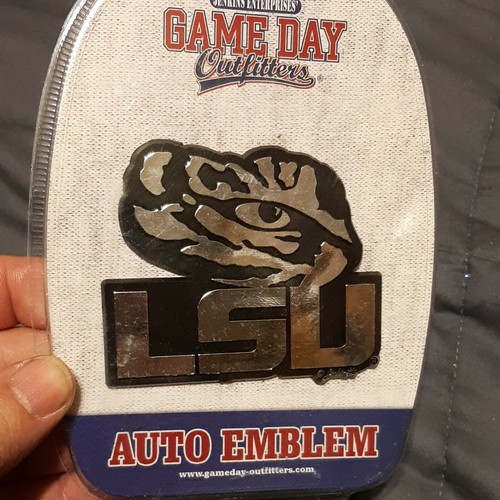LSU TIGERS Auto Emblem Brand New CHROME PLASTIC GAME DAY - Picture 2 of 4