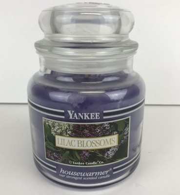 Yankee candle lilac blossoms 14.5oz (609032104924)