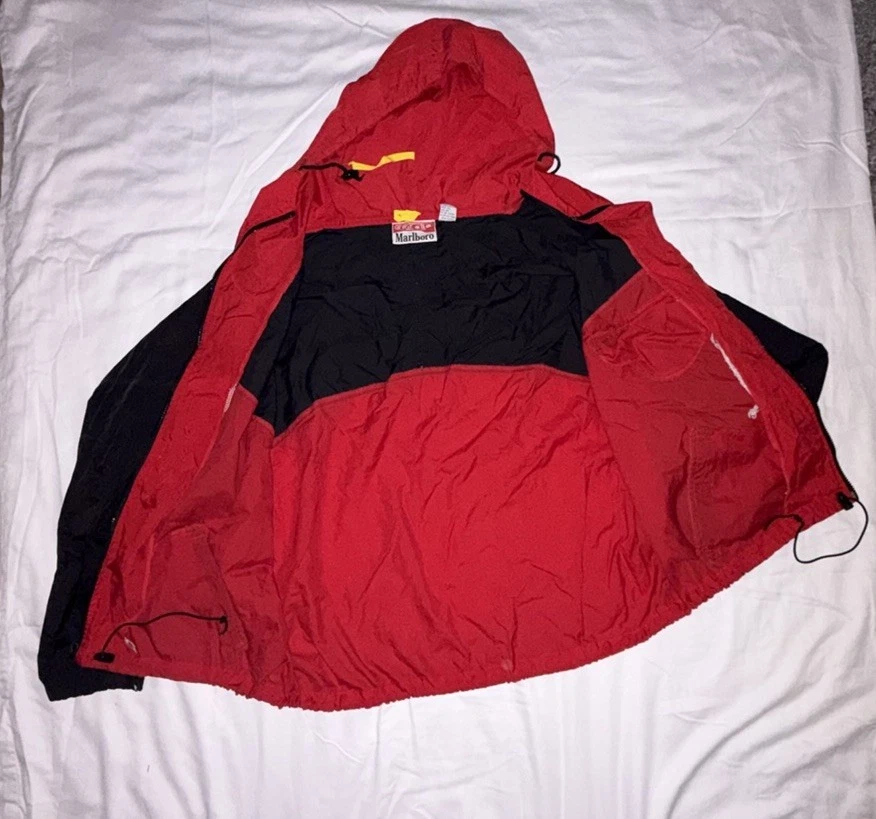 Marlboro Adventure Team Men’s XL Red/Black Hooded Full Zip Windbreaker - product detail image 4