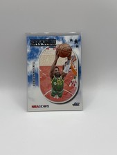 2021-22 Panini NBA HOOPS Donovan Mitchell No. 8 Skyview Utah Jazz