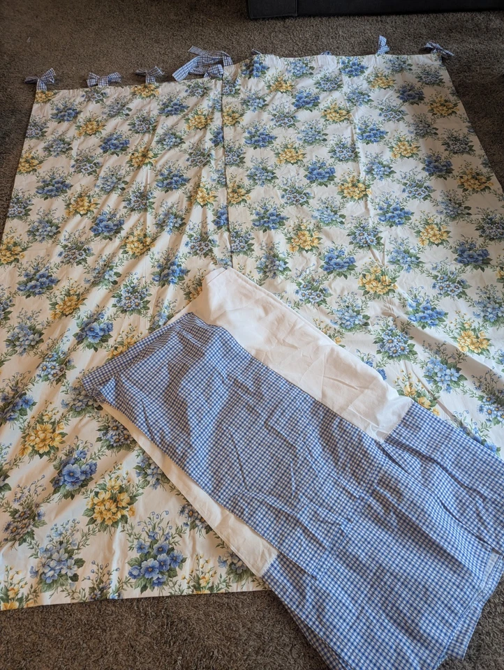 2 Liz at Home 窗帘板 Cottagecore Country 花卉大号格子床裙  — 第 2/4 张图片