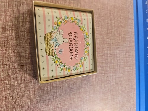 Vintage Grandmas Brag Book Bunny Basket Pink Baby Photo Album CR Gibson - Picture 11 of 11