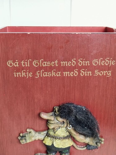 Norwegian Paul Bonner Troll Wooden Wine Box Holder – Folk Art with Quote - Picture 4 of 8