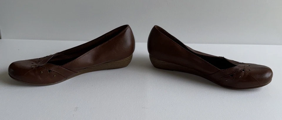 Pisos Lower East Side para mujer talla 8,5 usados en buen estado Foto 3 de 4