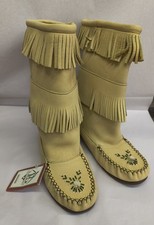 Bastien Industries Hiawatha Moccasins Style 2010XX Ladies Size 10