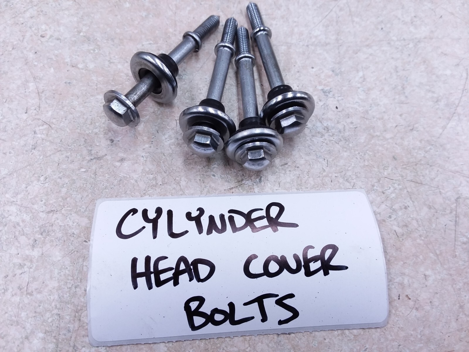 Honda 500 CX Standard CX500 Engine Cylinder Head Cover Bolts 197879