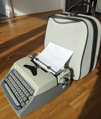 Vintage 1965 Consul 1518 Midsized Portable Typewriter VERY GOOD CONDITION! RARE! - Bild 2 von 16