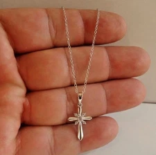 925 STERLING SILVER CROSS NECKLACE PENDANT W/ LAB DIAMONDS / 18'' CHAIN 